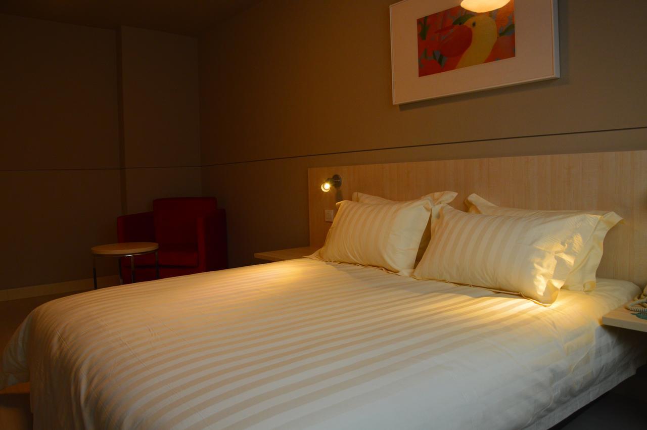 Jinjiang Inn Baoding Xiangyang Avenue Exterior photo